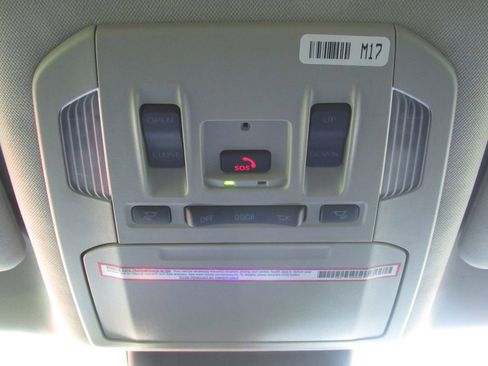 Certified 2024 Toyota Highlander XLE AWD/4WD image 29