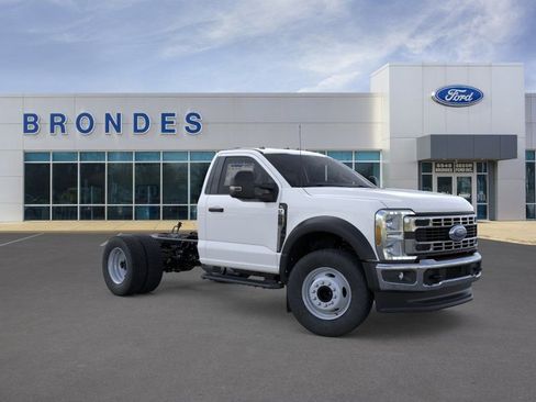 New 2025 Ford F600 4x4 Regular Cab Super Duty w/ XL Chrome Package image 7