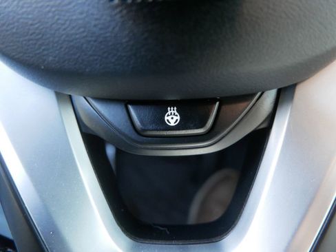 Used 2021 BMW 330i xDrive Sedan w/ Convenience Package image 22