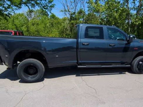 New 2026 RAM 3500 Tradesman AWD/4WD image 9