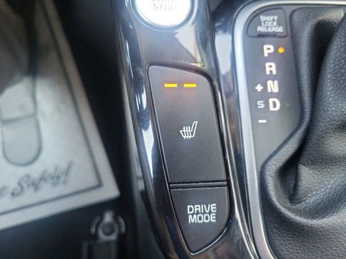 Used 2023 Kia Soul EX image 13