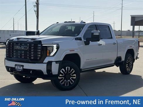 Certified 2025 GMC Sierra 2500 Denali Ultimate AWD/4WD image 1