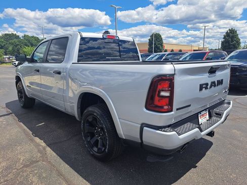 New 2026 RAM 1500 4x4 Crew Cab image 5