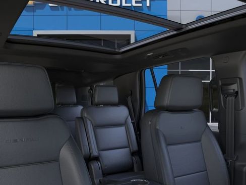 New 2026 GMC Yukon Denali AWD/4WD image 24