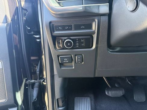 Used 2023 Ford F150 Lariat w/ Equipment Group 502A High AWD/4WD image 2