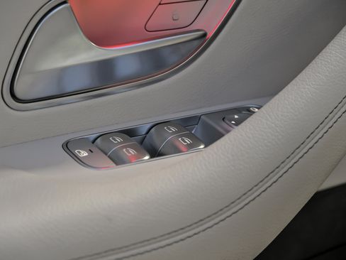 Used 2023 Mercedes-Benz GLS 450 450 image 23