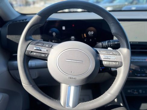 Certified 2025 Hyundai Kona SEL image 13