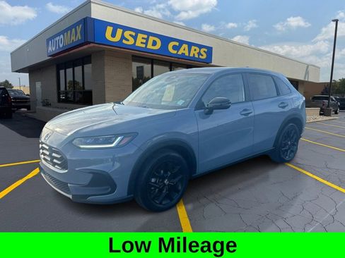 Used 2024 Honda HR-V Sport image 1