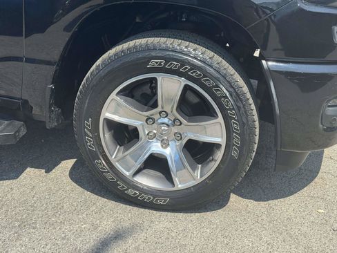Used 2025 RAM 1500 Tradesman AWD/4WD image 9