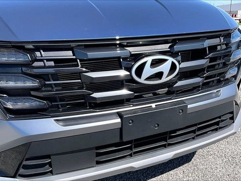 Used 2025 Hyundai Tucson SEL FWD image 28