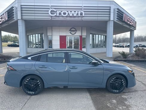 New 2026 Nissan Sentra SR image 3