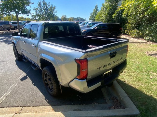 Used 2024 Toyota Tacoma SR5 RWD image 29
