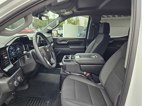 Used 2025 Chevrolet Silverado 1500 LT w/ Convenience Package II image 20