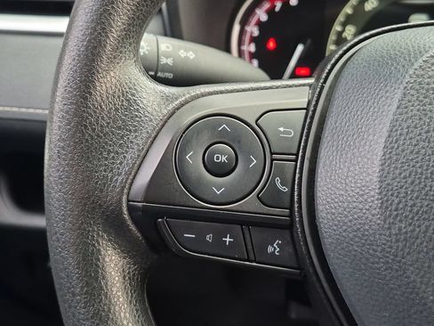 Certified 2025 Toyota RAV4 XLE AWD/4WD image 16