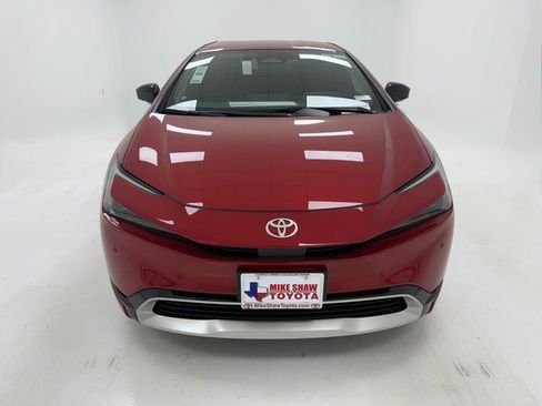 New 2026 Toyota Prius Plug-In Hybrid image 3