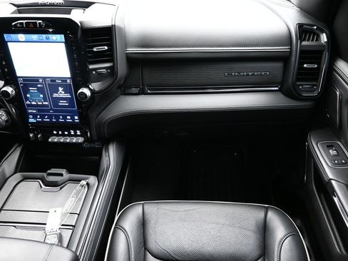 Used 2023 RAM 1500 Limited AWD/4WD image 40