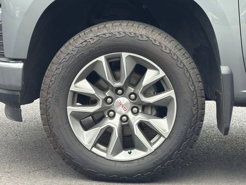 Used 2022 Chevrolet Silverado 1500 RST image 24