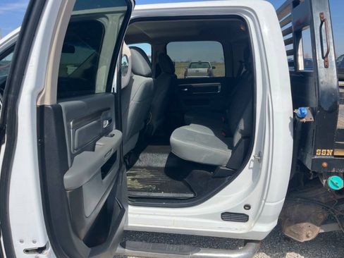 Used 2016 RAM 2500 SLT AWD/4WD image 6