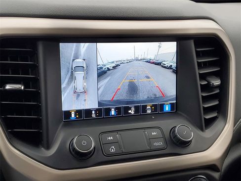 Used 2023 GMC Acadia Denali w/ Denali Ultimate Package image 29