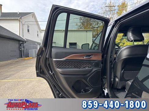 Used 2022 Jeep Grand Cherokee Summit w/ Adv Protech Group IV image 65