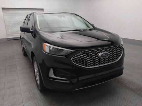 Used 2024 Ford Edge SEL image 14