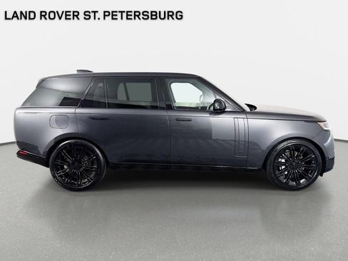 New 2026 Land Rover Range Rover Long Wheelbase SE AWD/4WD image 4