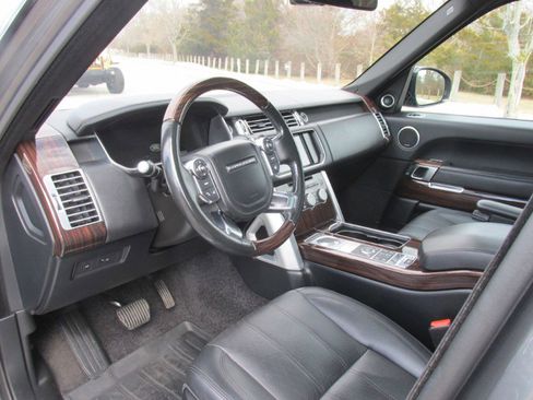 Used 2016 Land Rover Range Rover HSE image 47