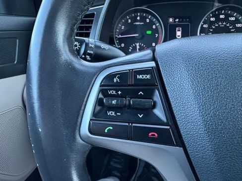 Used 2017 Hyundai Elantra Value Edition w/ Cargo Package image 19