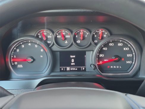 Used 2025 Chevrolet Silverado 2500 Custom w/ Custom Value Package image 22