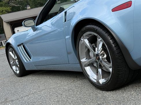Used 2012 Chevrolet Corvette Grand Sport w/ 3LT Preferred Equipment Group RWD image 22