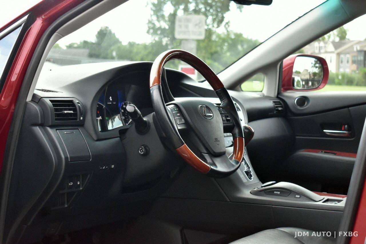 Used 2011 Lexus RX 450h AWD w/ Premium Pkg image 18