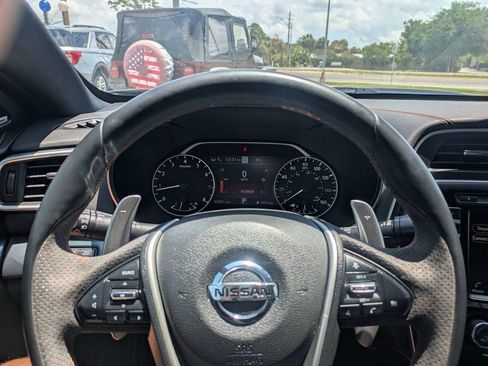 Used 2021 Nissan Maxima SR w/ Sport Mat Group FWD image 27