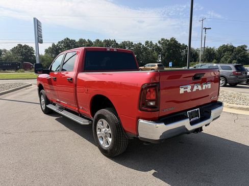 Used 2026 RAM 2500 Big Horn AWD/4WD image 5