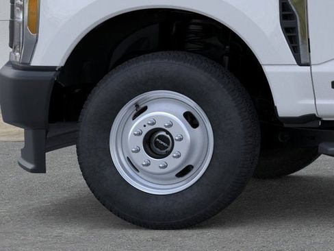 New 2026 Ford F350 XL AWD/4WD image 19