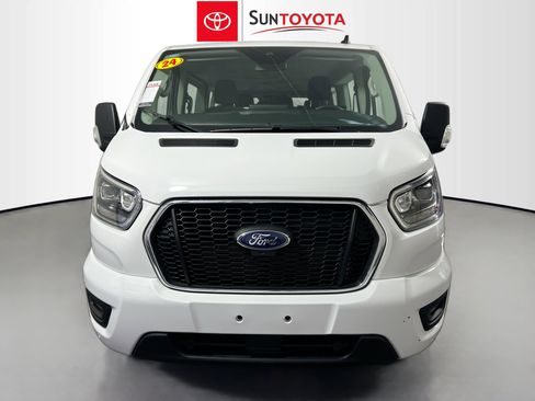 Used 2023 Ford Transit 350 XLT image 10
