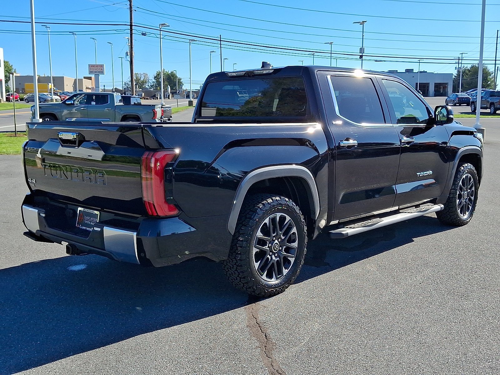 Certified 2023 Toyota Tundra Limited AWD/4WD image 7