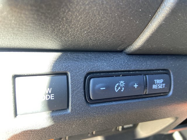 Used 2026 Nissan Frontier PRO-4X w/ Pro-4x Convenience Package AWD/4WD image 48