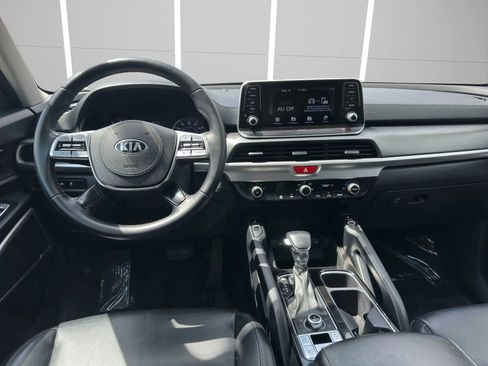 Used 2020 Kia Telluride S AWD/4WD image 17