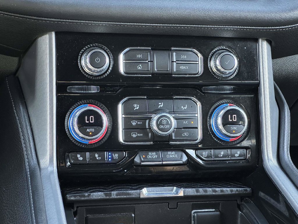 Used 2023 GMC Yukon Denali AWD/4WD image 19