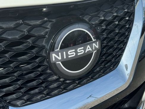 Used 2023 Nissan Maxima Platinum w/ Sport Mat Group image 8