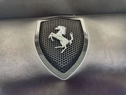 Used 2020 Ferrari 812 Superfast RWD image 28