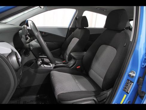 Used 2020 Hyundai Kona SE AWD/4WD image 5