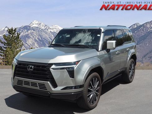 Used 2025 Lexus GX 550 w/ Accessory Package (31) AWD/4WD image 1