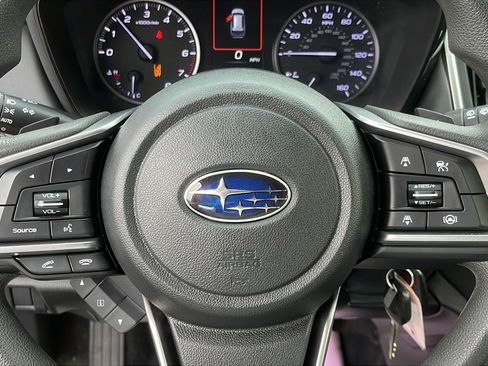 Used 2021 Subaru Outback 2.5i image 12