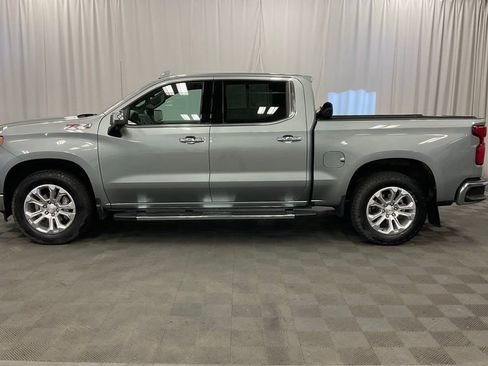 Used 2024 Chevrolet Silverado 1500 LTZ w/ Z71 Off-Road Package AWD/4WD image 8