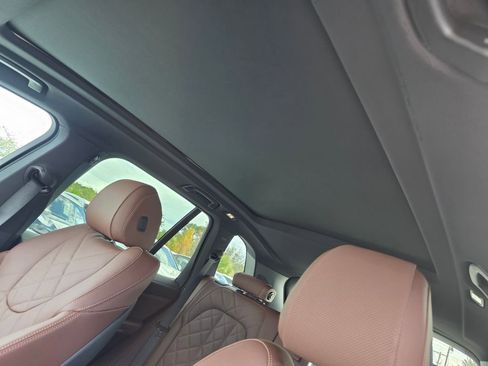 New 2026 BMW X5 xDrive50e image 10