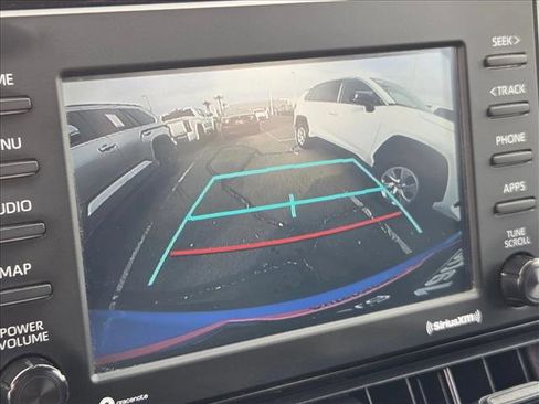 Used 2021 Toyota RAV4 XLE image 13