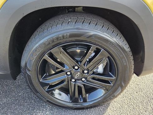 Certified 2025 Chevrolet Trax ACTIV w/ Driver Confidence Package image 8