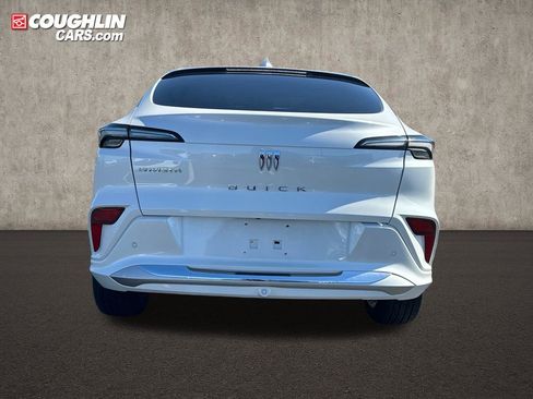 Used 2025 Buick Envista Avenir FWD image 7