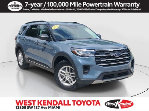 Used 2025 Ford Explorer Active RWD image 1